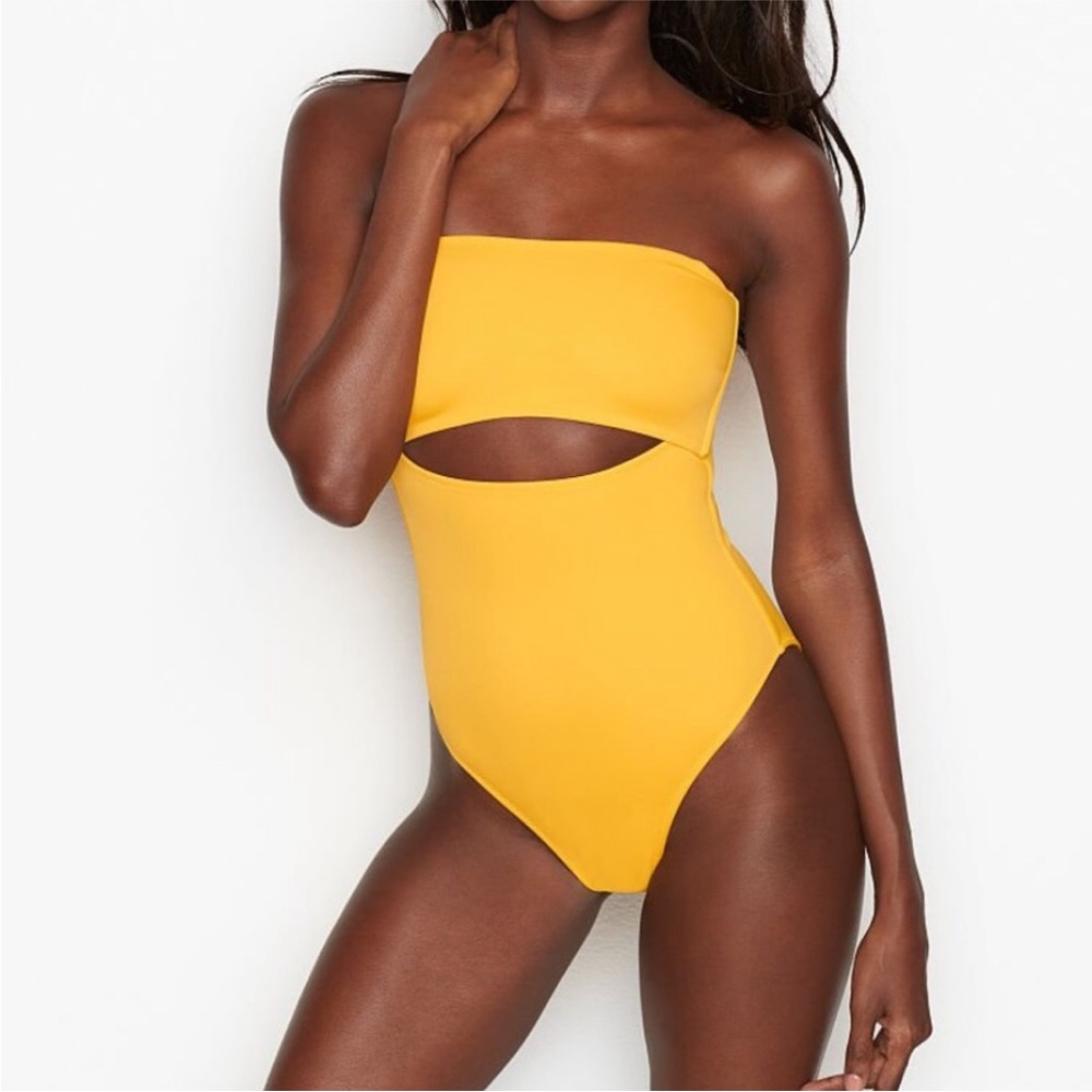 NWT! Tori Praver Rhodes swimsuit - never worn. Size Small.